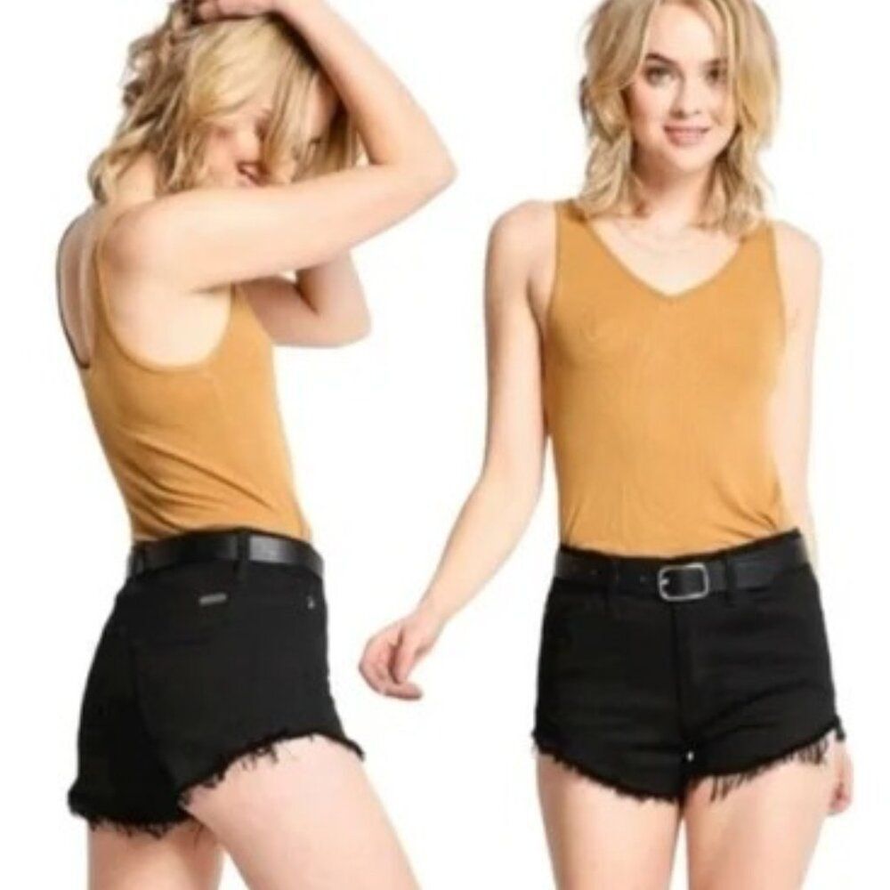 KanCan Estilo Black Cut Off Denim Distressed Jean Shorts Sz 28 W9